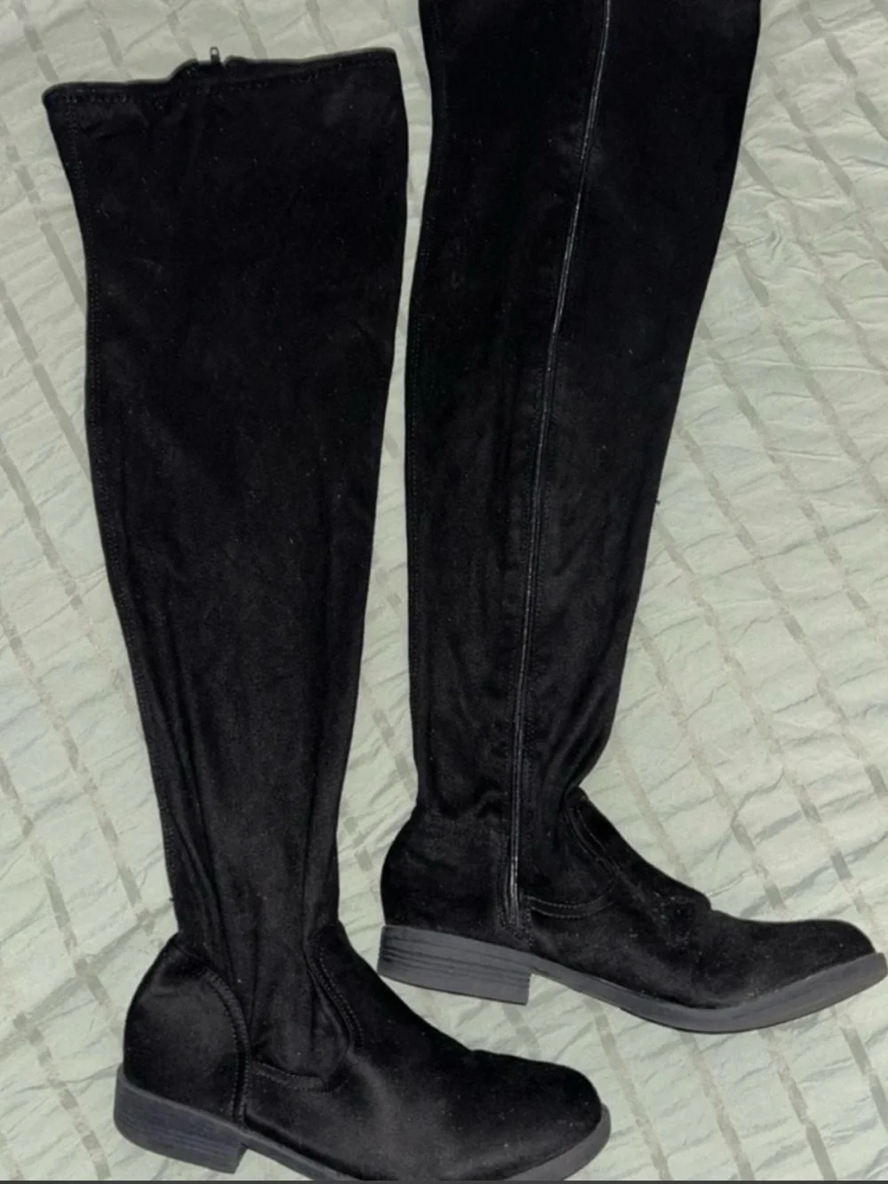 Women's Black Over-The-Knee Boots - Classic Tall Riding Style